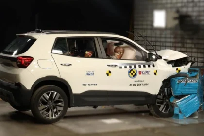 भारत में कार खरीदते समय इन 5 सेफ्टी फीचर्स पर जरूर दें ध्यान | Bharat NCAP 2025