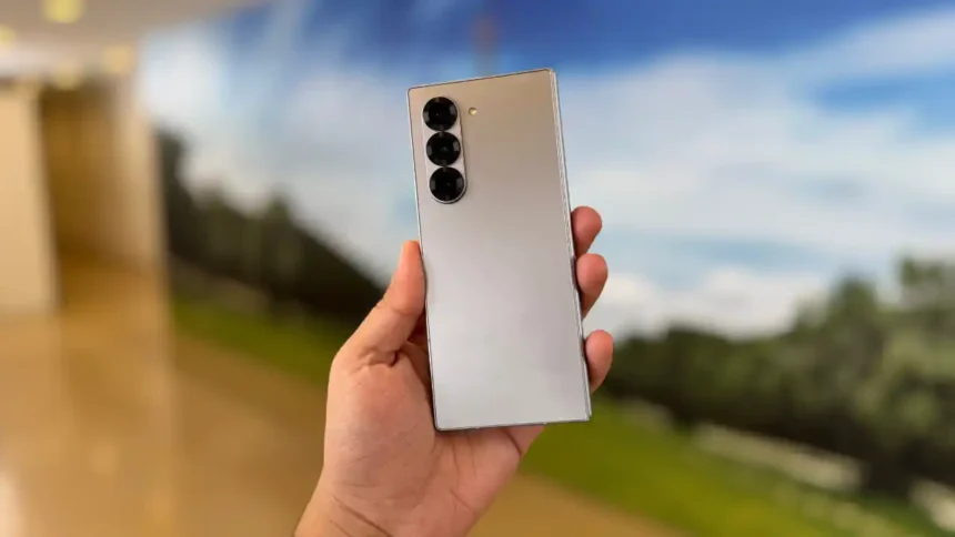 Amazon Great Indian Festival 2025: Samsung Galaxy Z Fold 6 पर ₹63,000 तक का धमाकेदार डिस्काउंट, जानें पूरी डील और फीचर्स